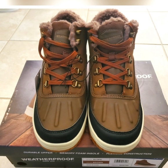 💎 NWT - Weatherproof Vintage Mens Suede
leather Size 9 boots Sneakerboot - Picture 2 of 6